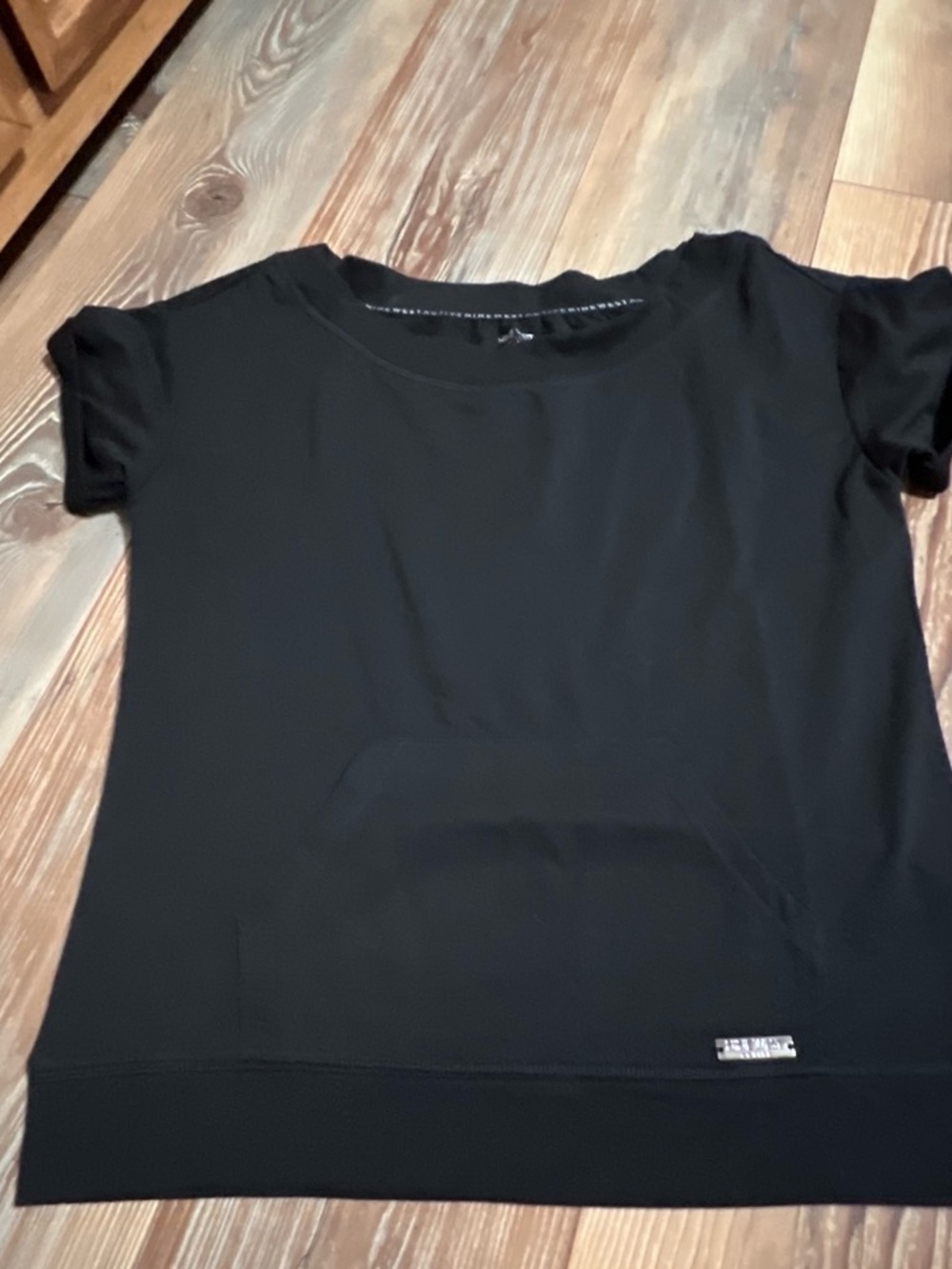 Nine West Black Short Sleeve Crewneck Top with Front kangaroo Pocket